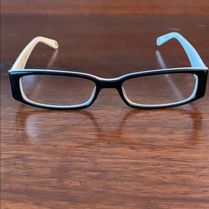 🤓 Nine West Glasses with case 🤓